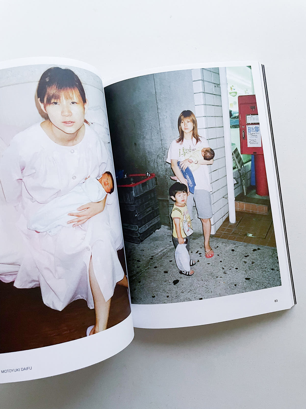 Hotshoe magazine Issue 205: At Home