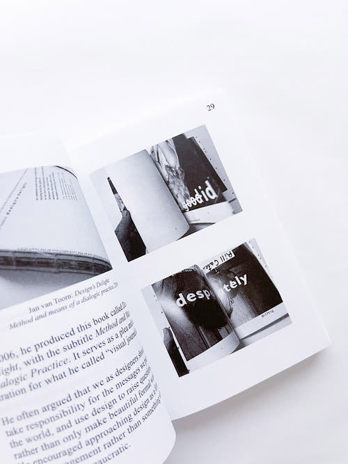 Image Continuum（和訳原稿付）/ Linda van Deursen