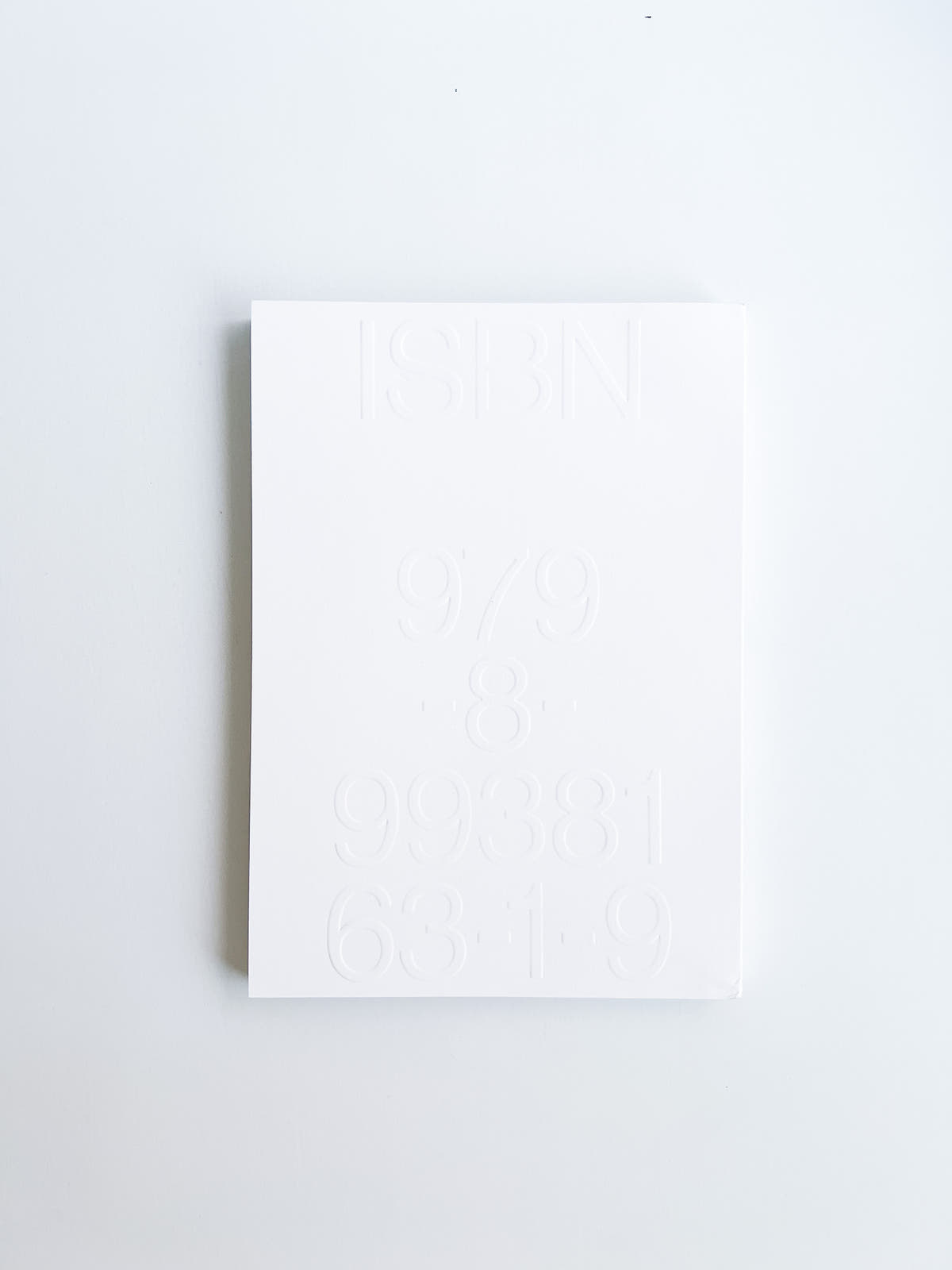 Typography In NYC 3 -10th Anniversary Edition / Joyce Shi