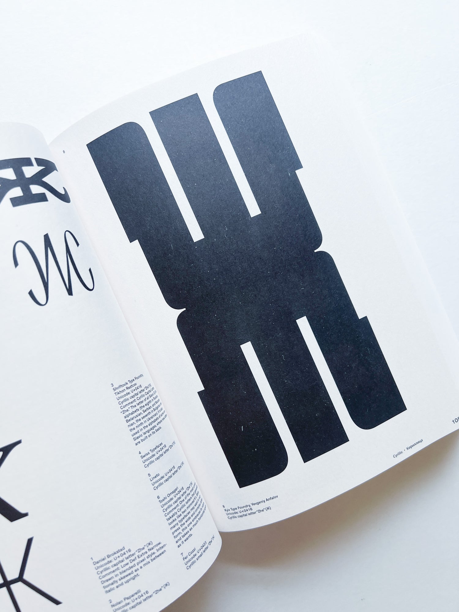 Graphic Languages—A Visual Guide to the World’s Writing Systems