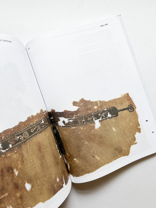 BEYOND CONCEPTUAL ART / Seth Siegelaub