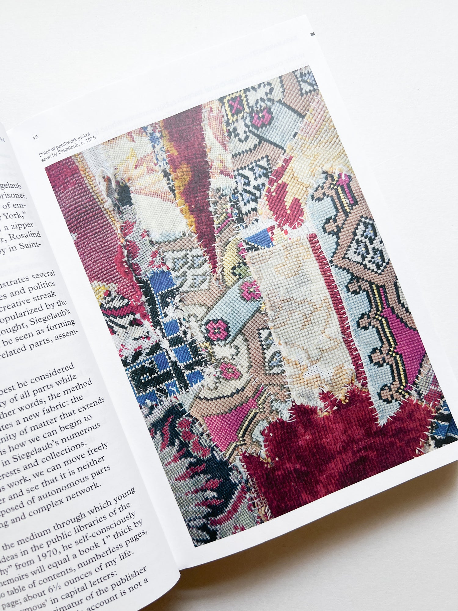 BEYOND CONCEPTUAL ART / Seth Siegelaub