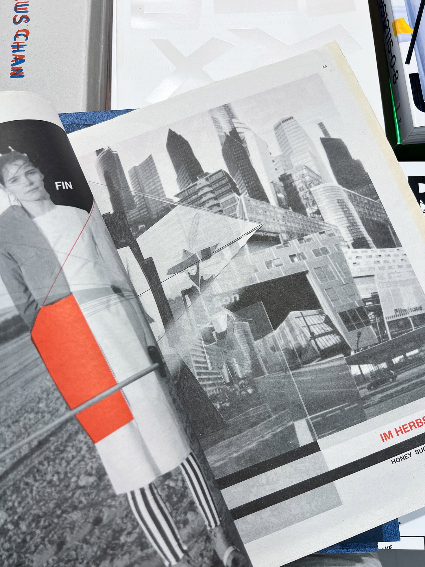 032c 2ND ISSUE "Destruction"