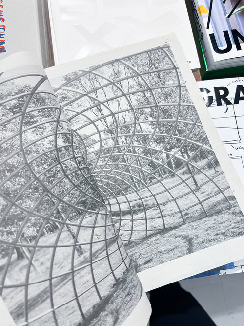 032c 3RD ISSUE "What's next?"