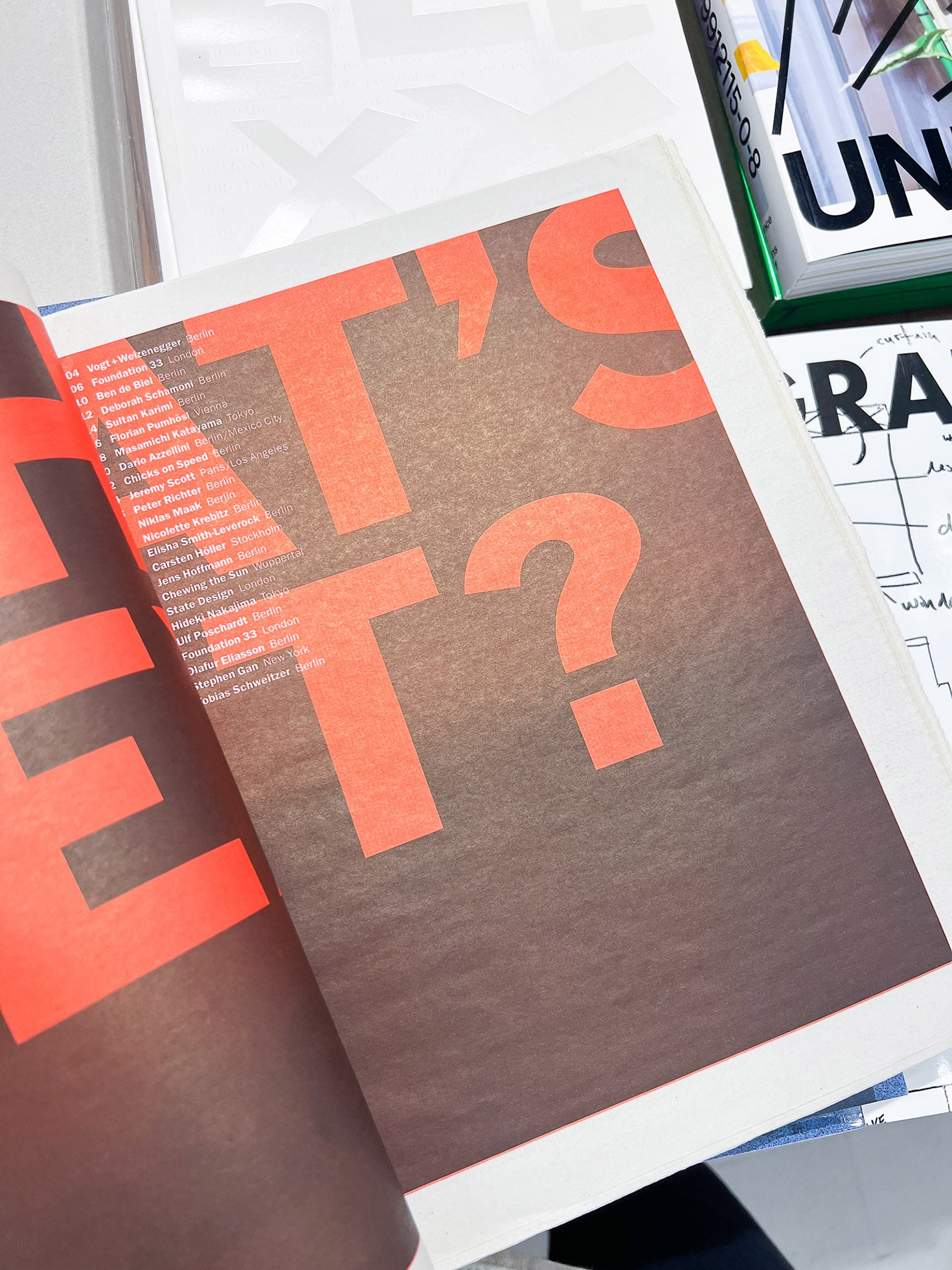 032c 3RD ISSUE "What's next?"