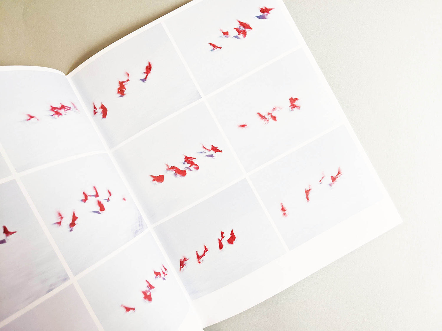 Assembly snow 2 / Osamu Yokonami