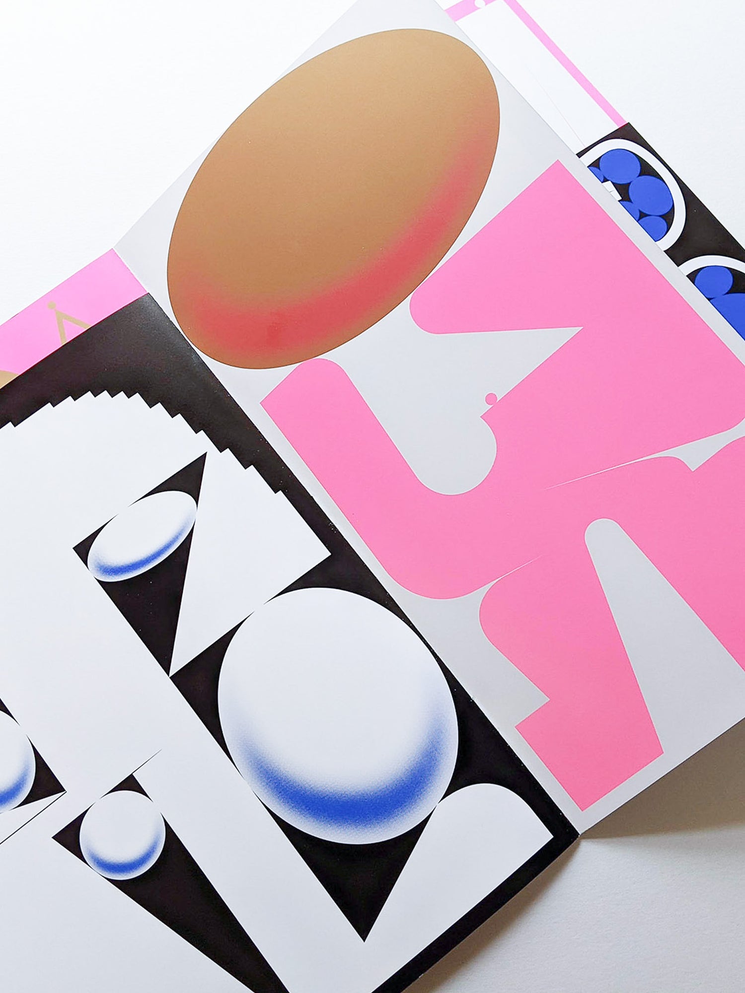 HUM人N ZINE / Shun Sasaki