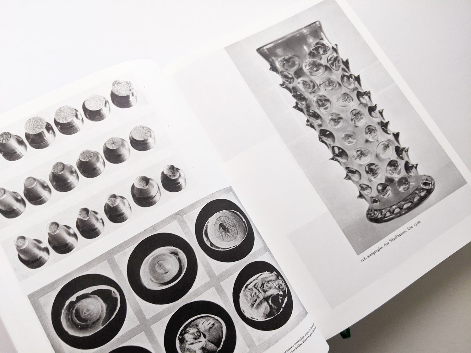 Parallel Encyclopedia 1 (reprint) / Batia Suter