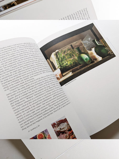 SOUND IS LIQUID / Wolfgang Tillmans