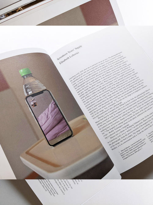 SOUND IS LIQUID / Wolfgang Tillmans