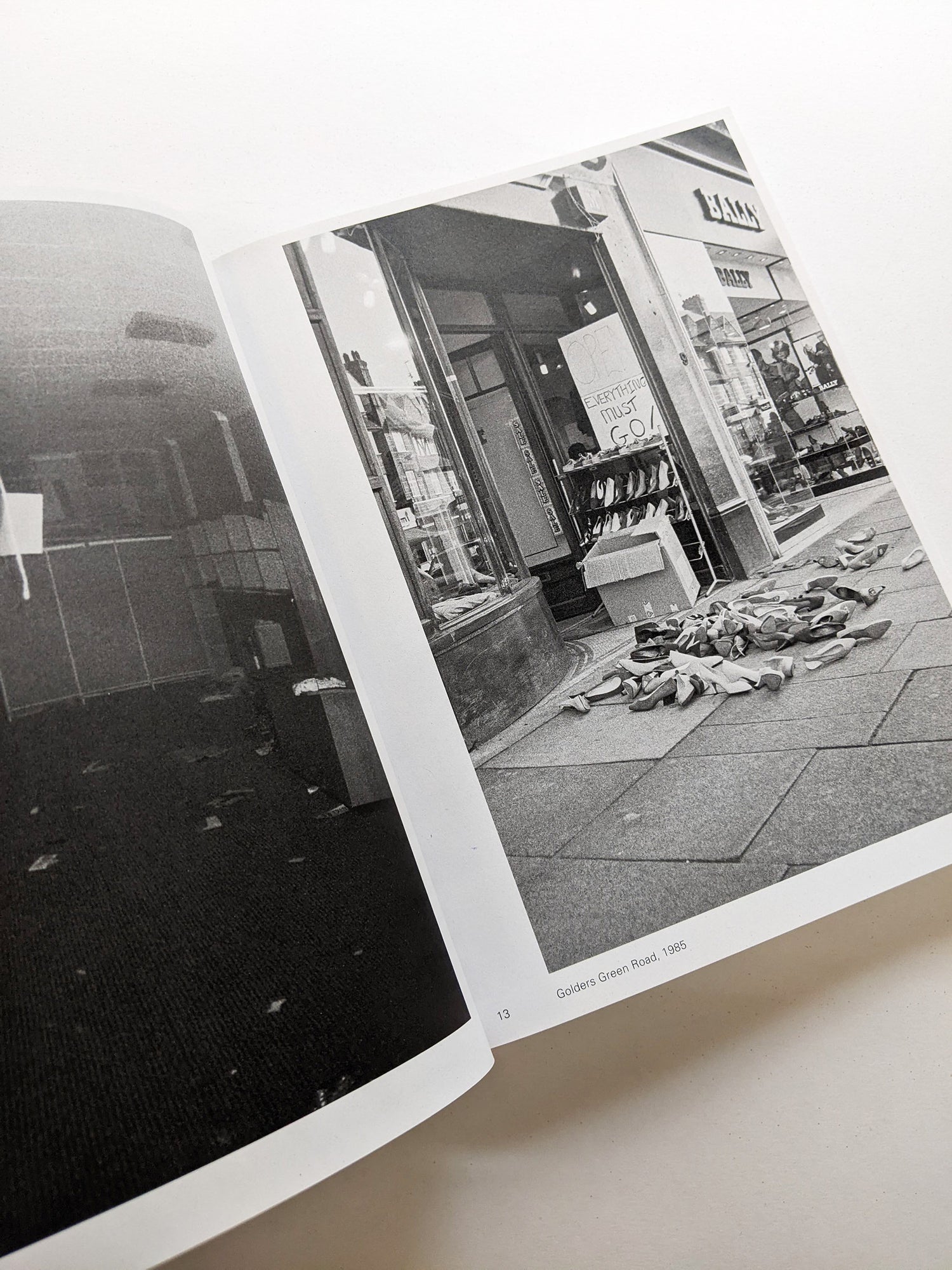 THE WELL / Nigel Shafran