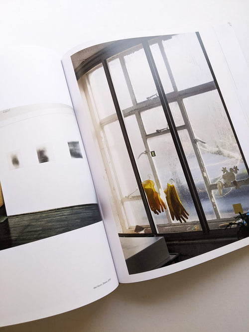 TO LOOK WITHOUT FEAR / Wolfgang Tillmans