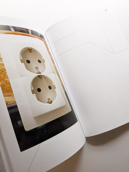 No thanks, I’m just looking / Lisa Sudhibhasilp