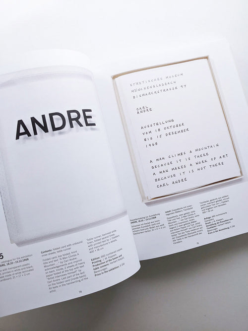 DIE KASSETTENKATALOGE DES STÄDTISCHEN MUSEUMS MÖNCHENGLADBACH