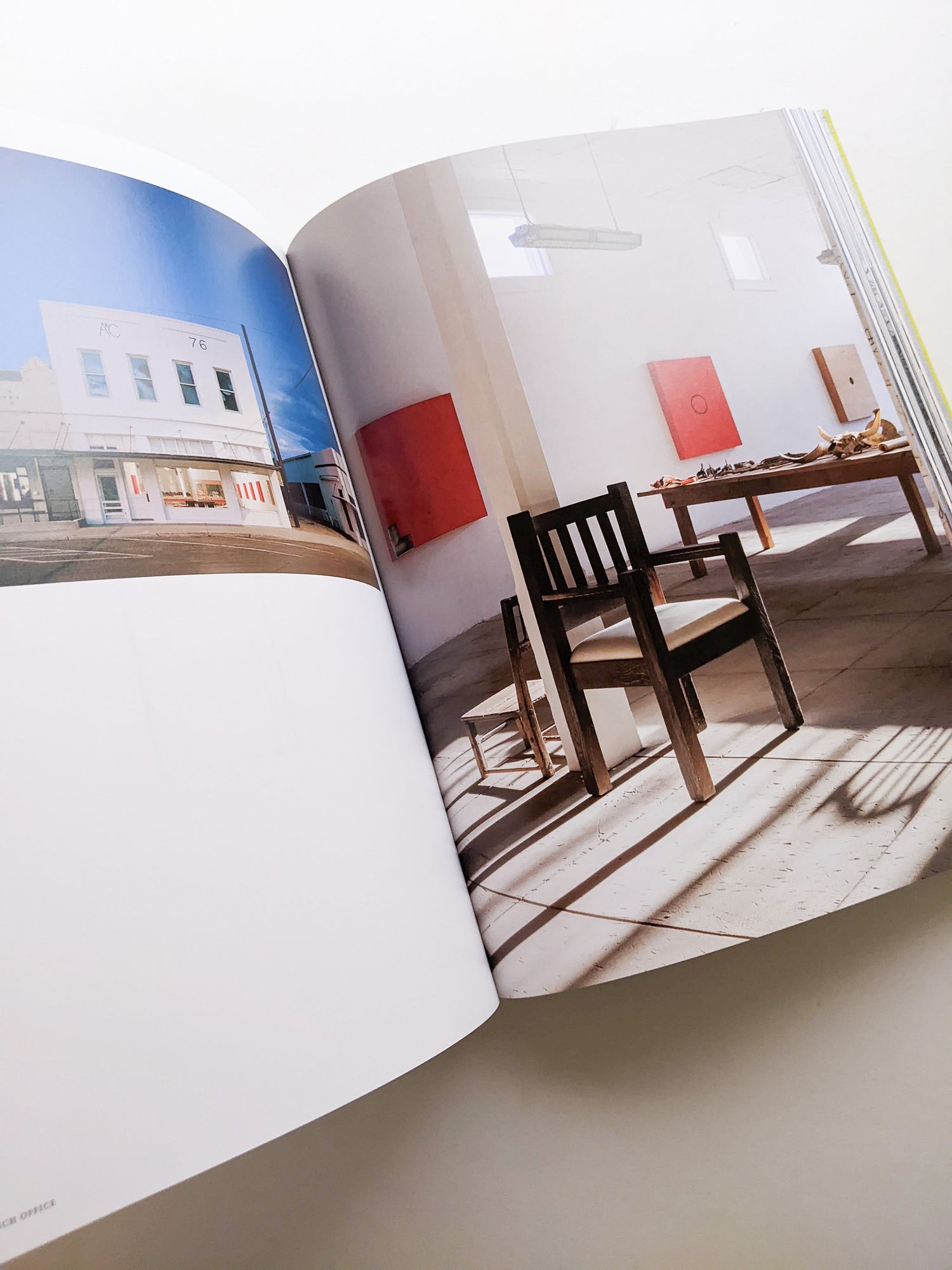 Donald Judd Spaces / Donald Judd