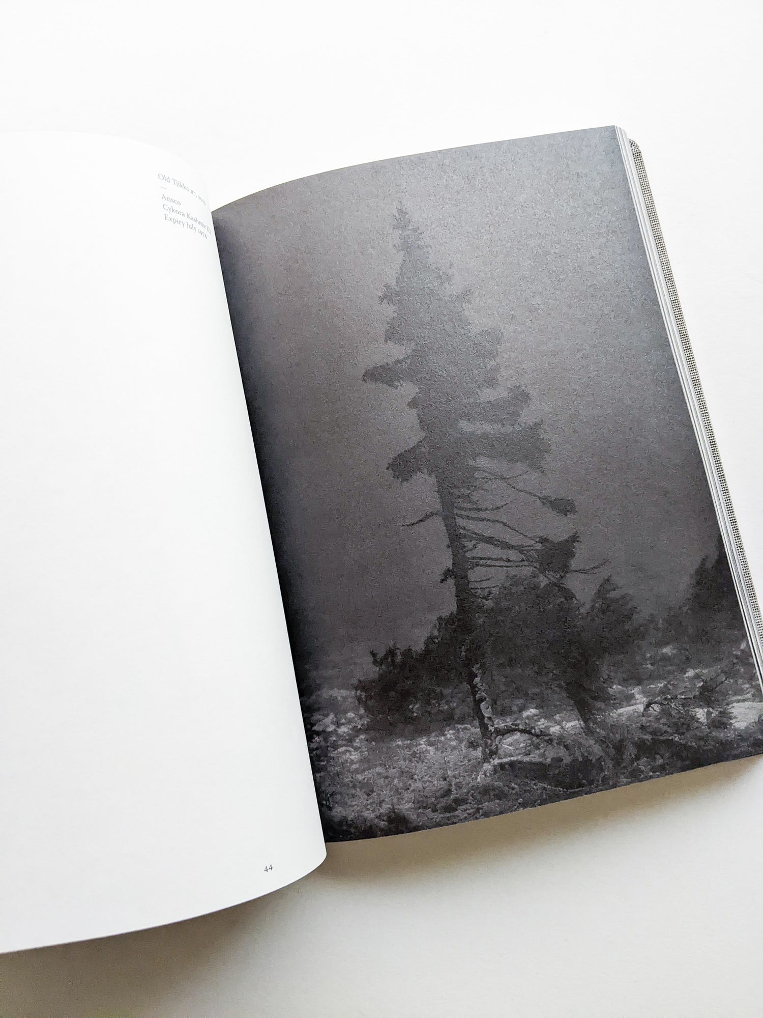OLD TJIKKO [SECOND EDITION] / Nicolai Howalt