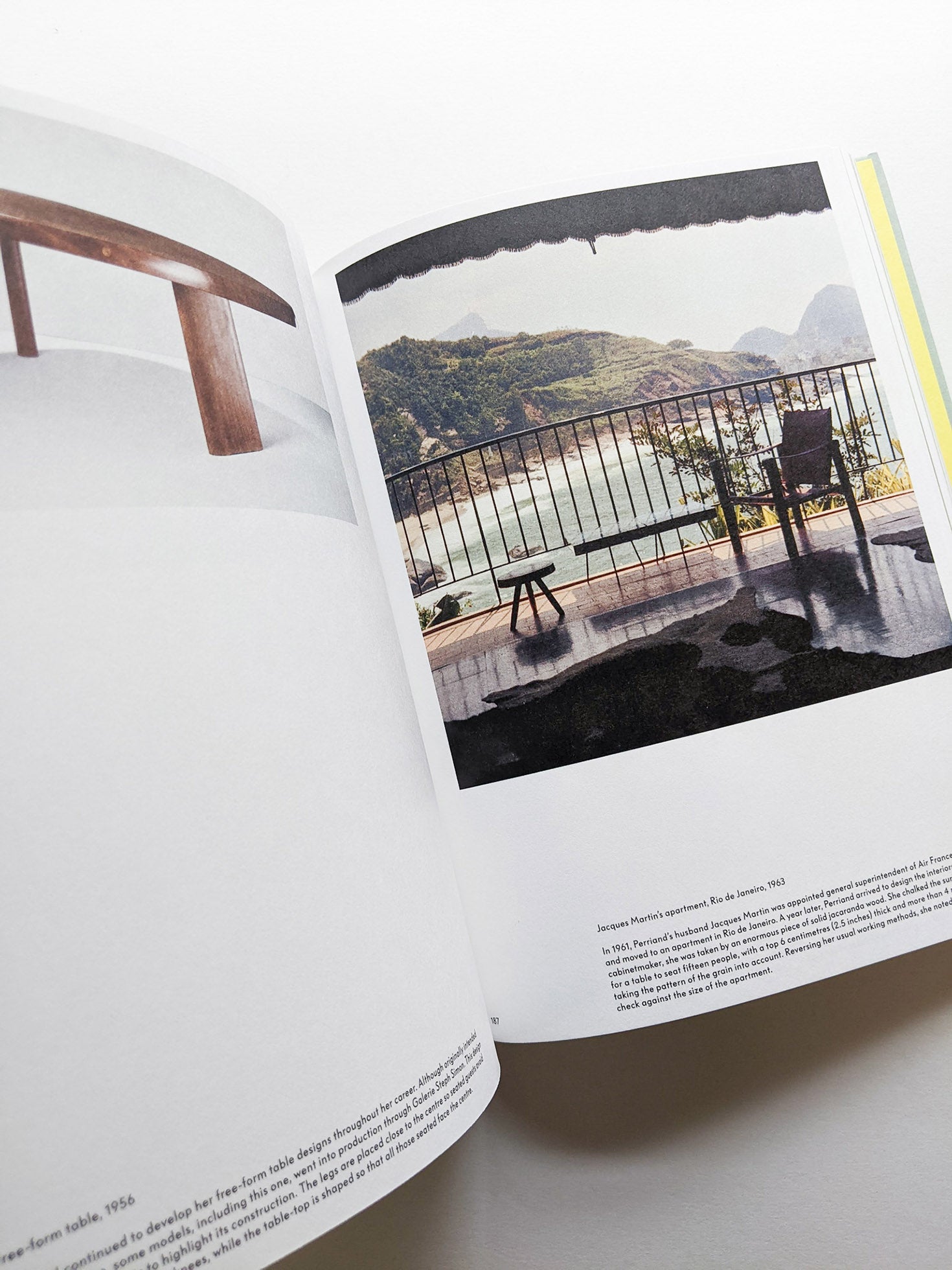 THE MODERN LIFE EXHIBITION CATALOGUE / Charlotte Perriand