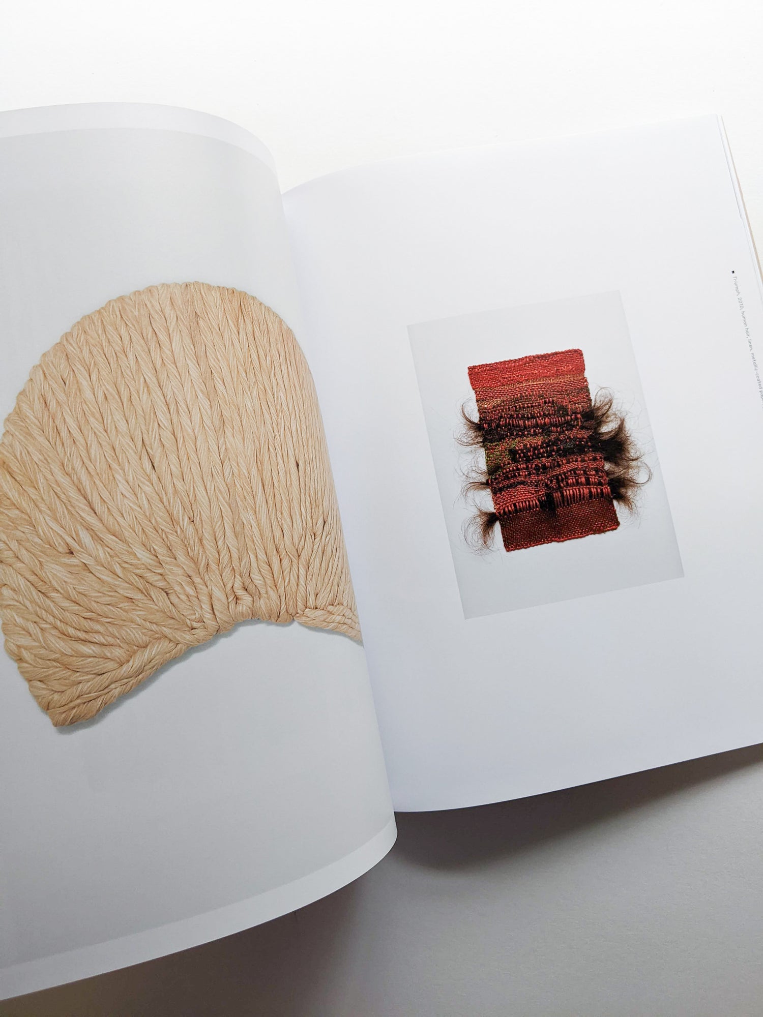 OFF GRID / Sheila Hicks