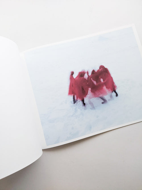 Assembly snow / Osamu Yokonami