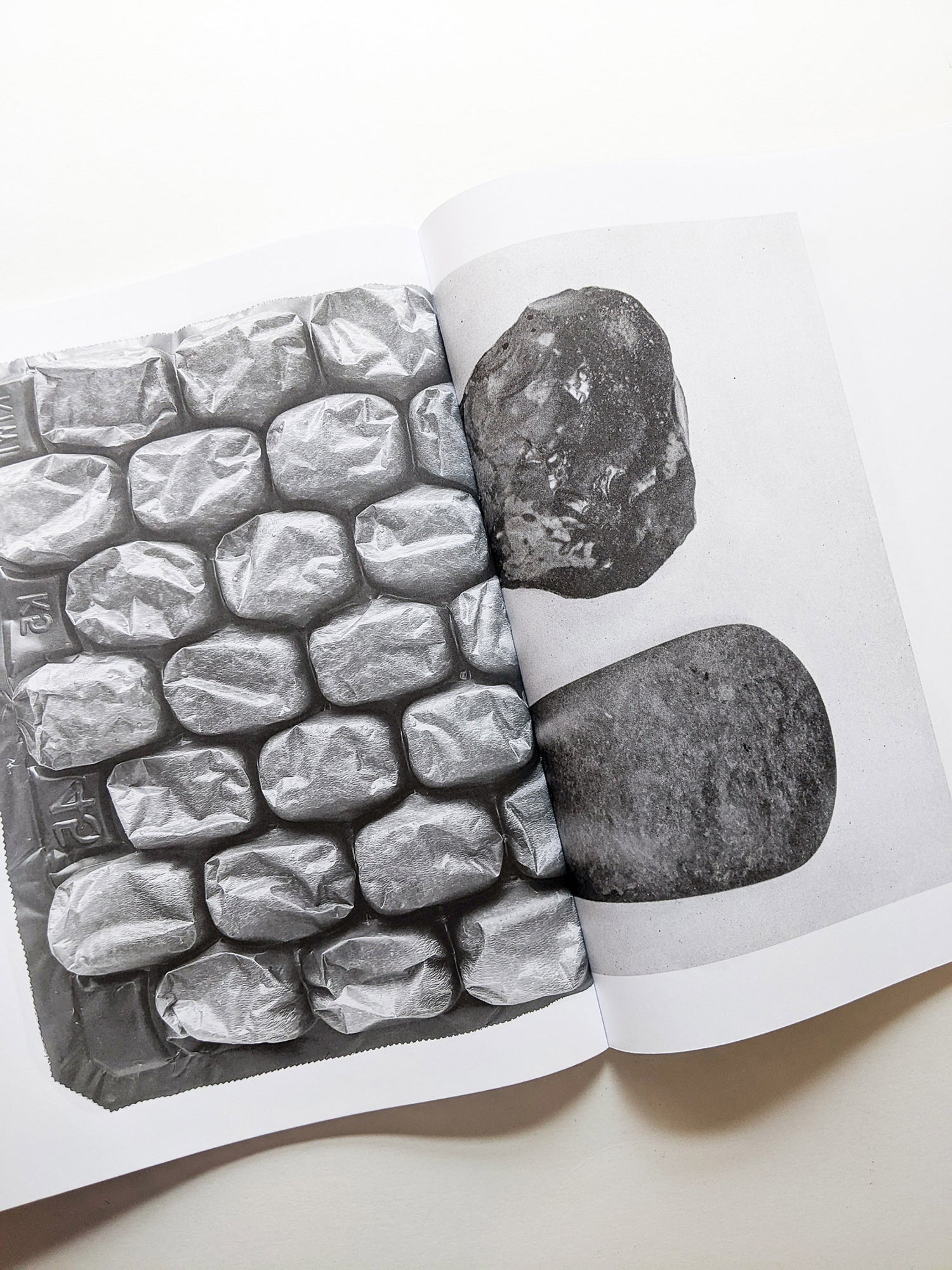 Exosphere / Batia Suter