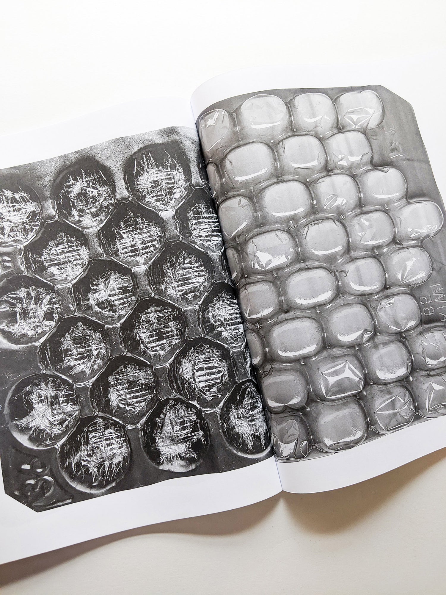 Exosphere / Batia Suter