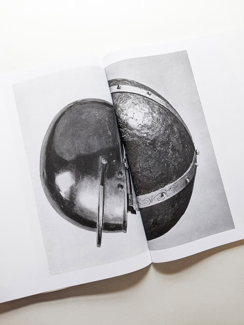 Exosphere / Batia Suter