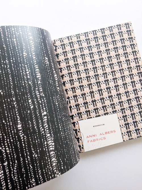 ANNI ALBERS / Anni Albers