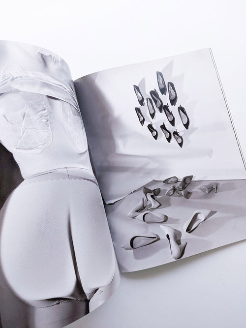 CLOSING CEREMONY Magazine 03: Smile Issue [cover: Feng Li Cover]