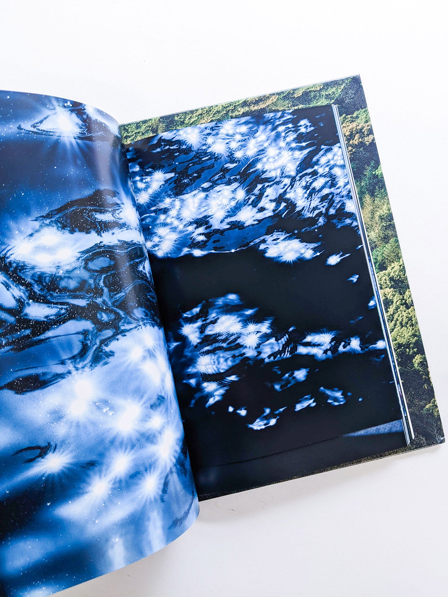 WARP AND WOOF / Hiroyuki Takenouchi