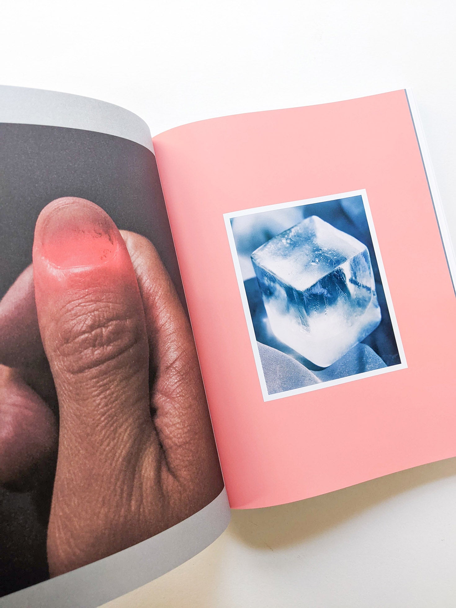 THE THIRD HAND / Marton Perlaki