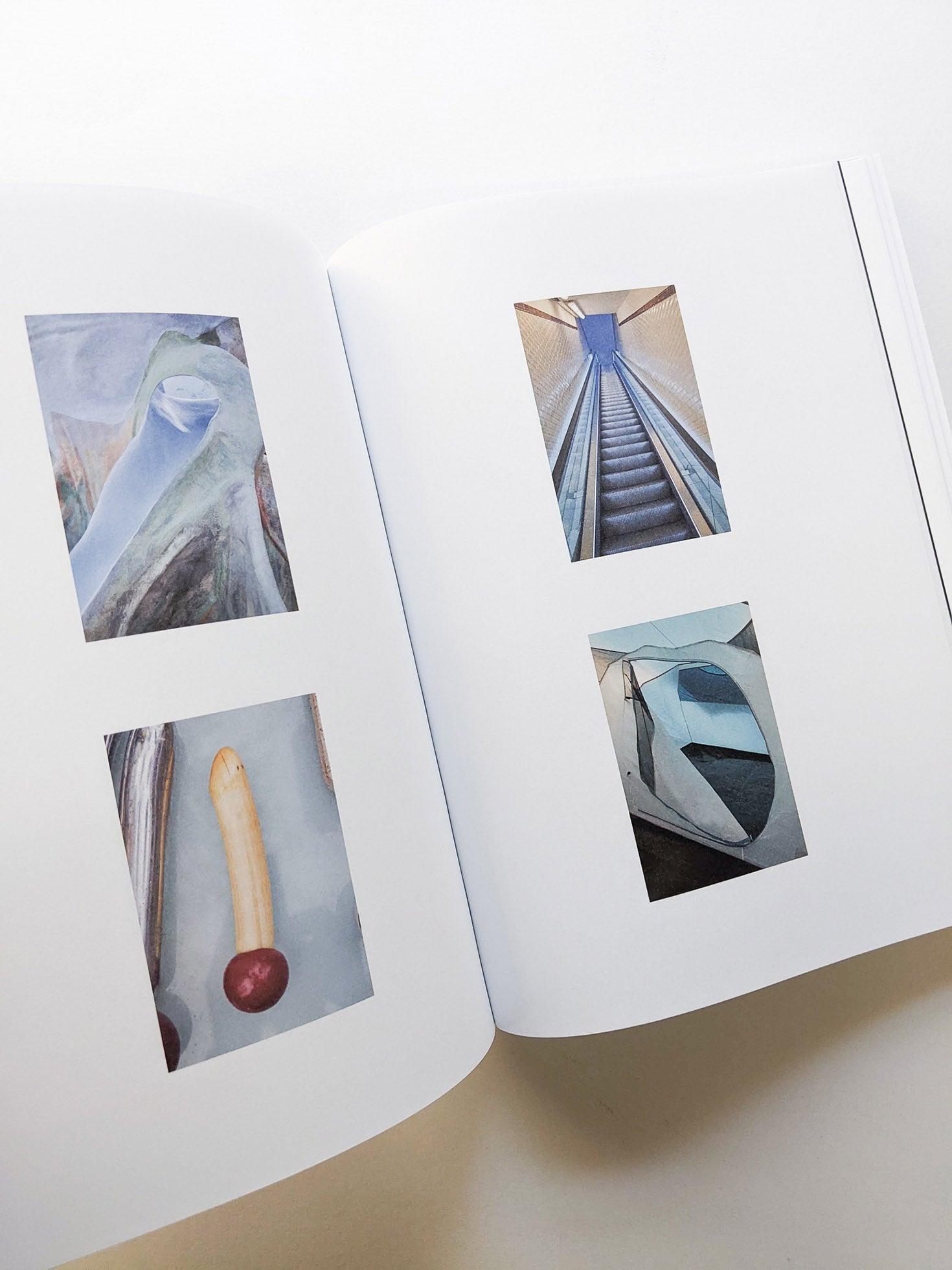 THE THIRD HAND / Marton Perlaki