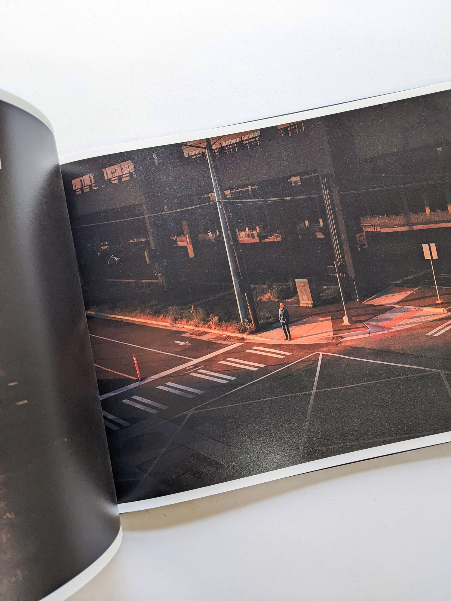 CROSS ROAD BLUES / Oli Kellett