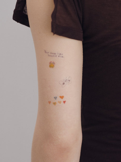 Tattoo Sticker: Fluttering Heart (Key)